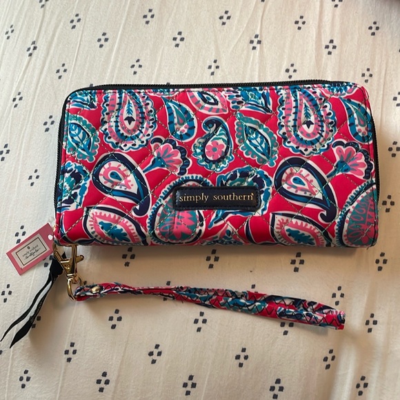 Simply Southern Handbags - Simply Southern Paisley Wristlet